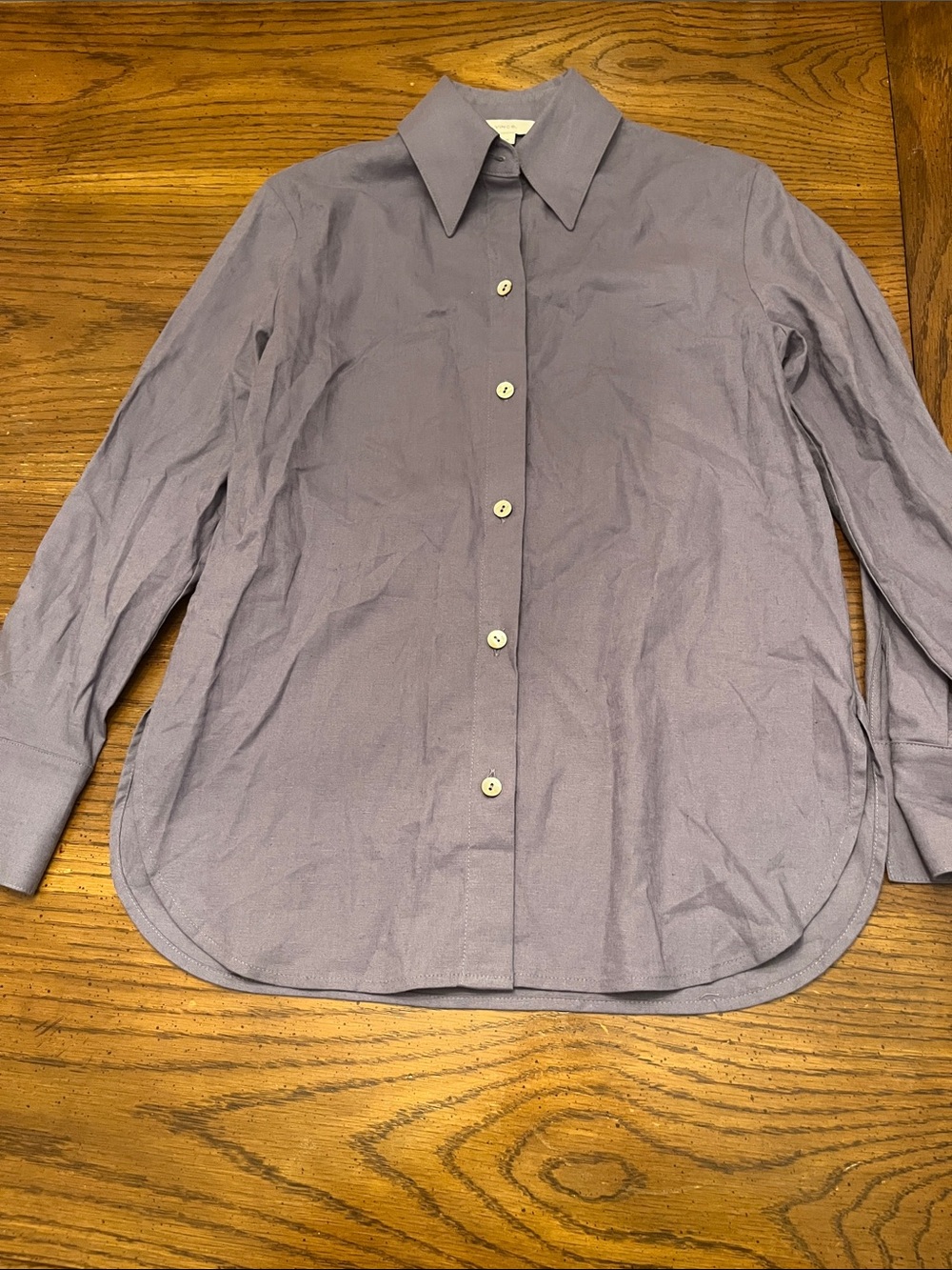 Vince Relaxed Fit Linen Blend Button-Up Shirt, size extra small, new with tags